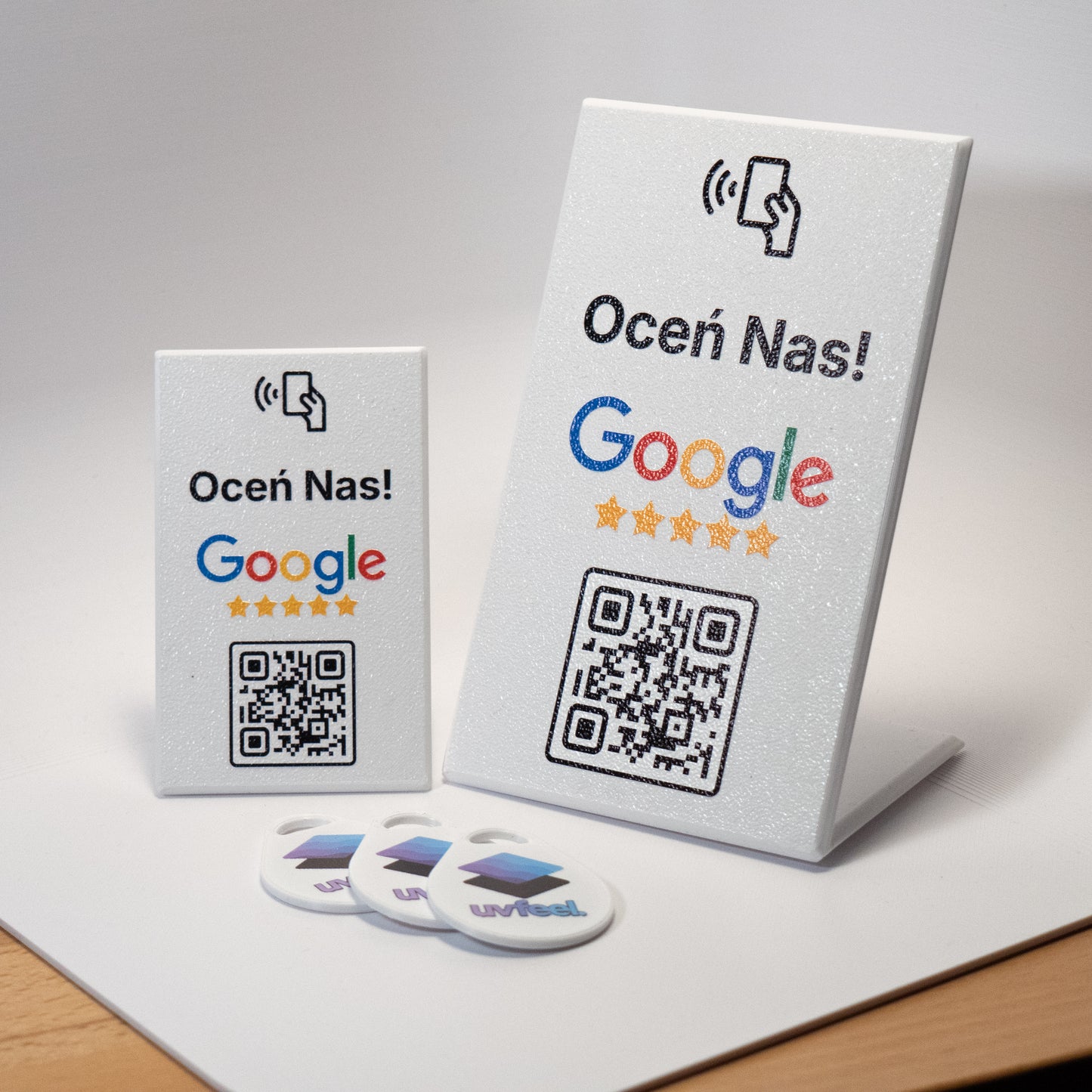 Personalizowany stand NFC i QR do opinii Google